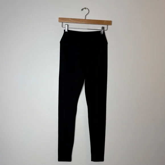 Buffbunny Micro Legacy Legging Regular Length size small in black - Picture 3 of 9